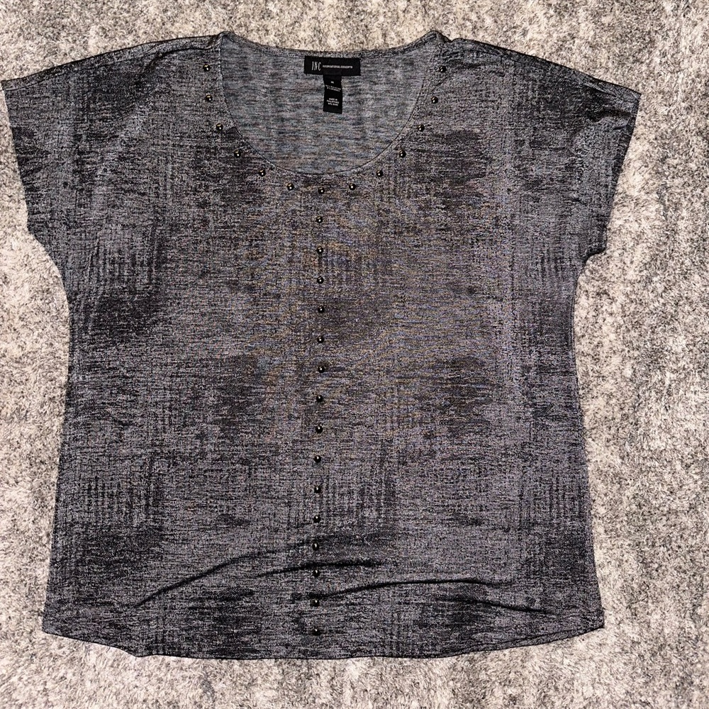 - Inc Gray simple Scoop Neck Shirt